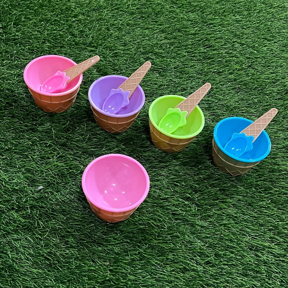 Ice Cream Cone Bowls with Matching Spoon Set of 4 plus bonus bowl